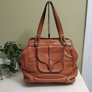 Chloe | Authenticated Mary Tan Pebbled Leather Shoulder Bag with Crossbody Strap